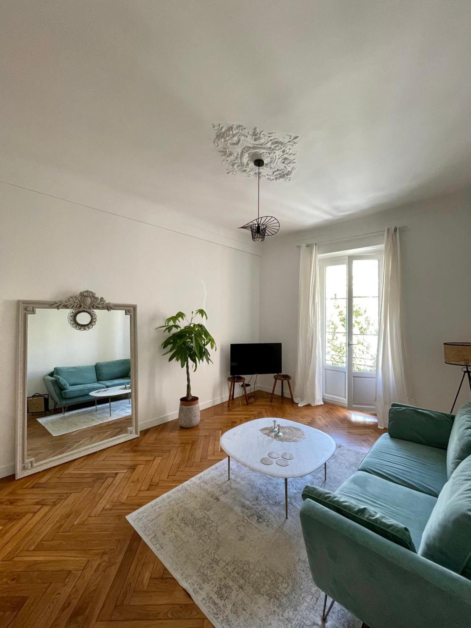 Appartement Nicois Au Coeur Du Triangle D'Or Nice Extérieur photo